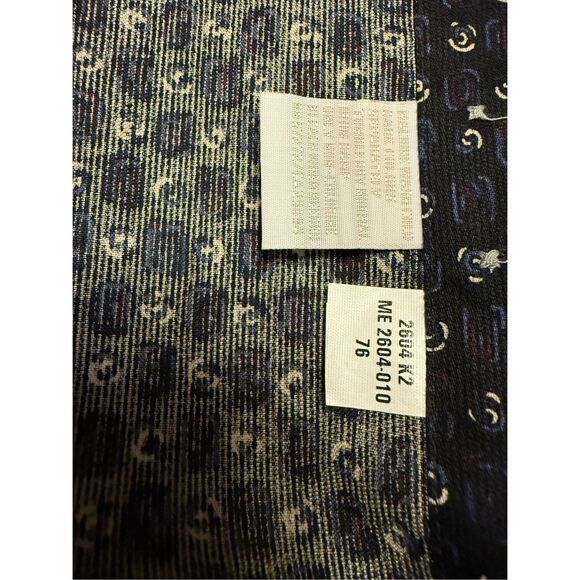 New!  Perry Ellis Men’s Button Front Casual Shirt Sz. M Navy Blue Geometric Prin - Picture 10 of 12